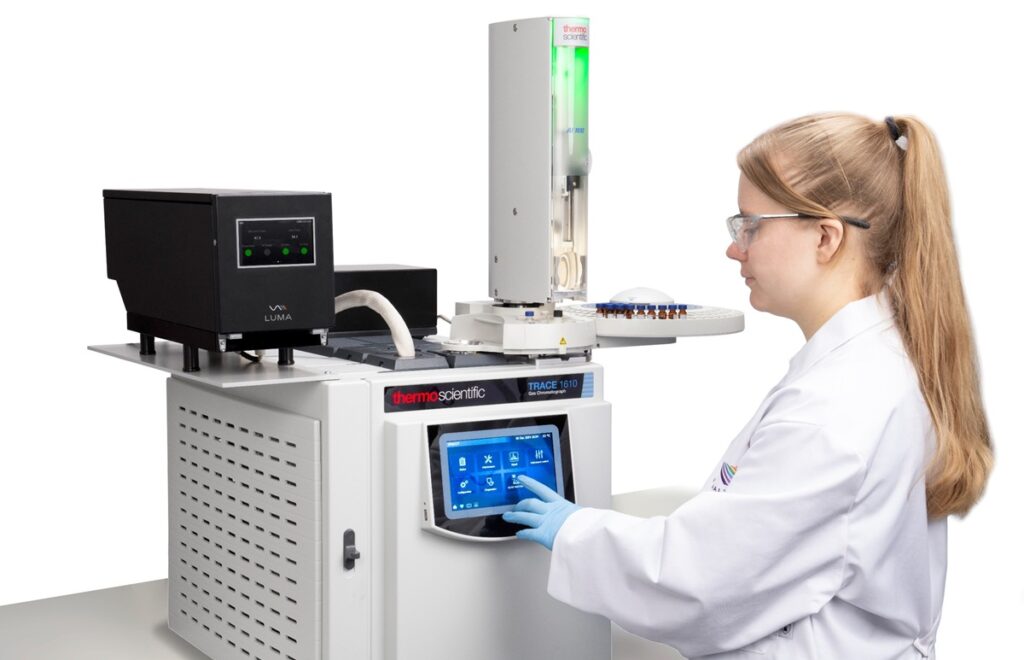Thermo Scientific TRACE 1610 GC equipped with LUMA detector (VUV Analytics Inc.)