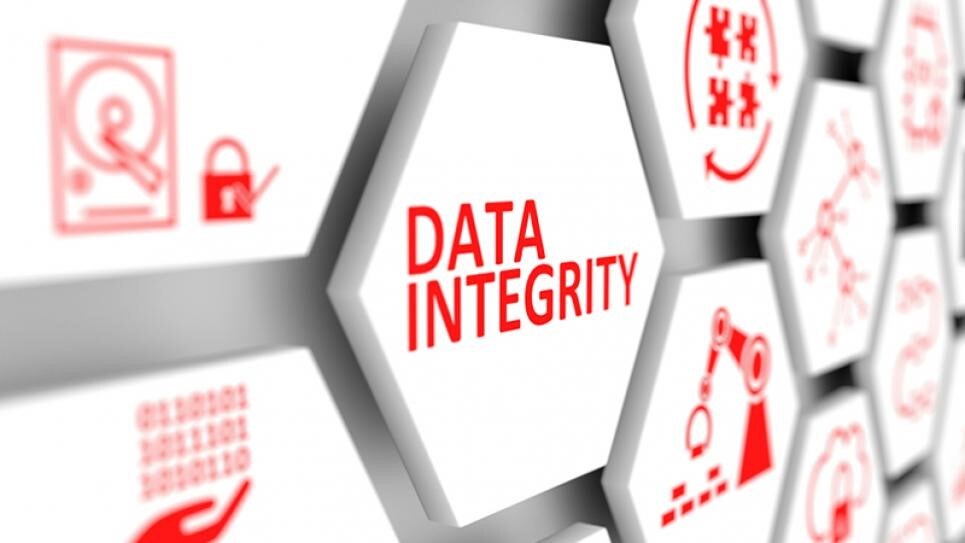 3D icons depicting data integrity for 21 CFR Part 11