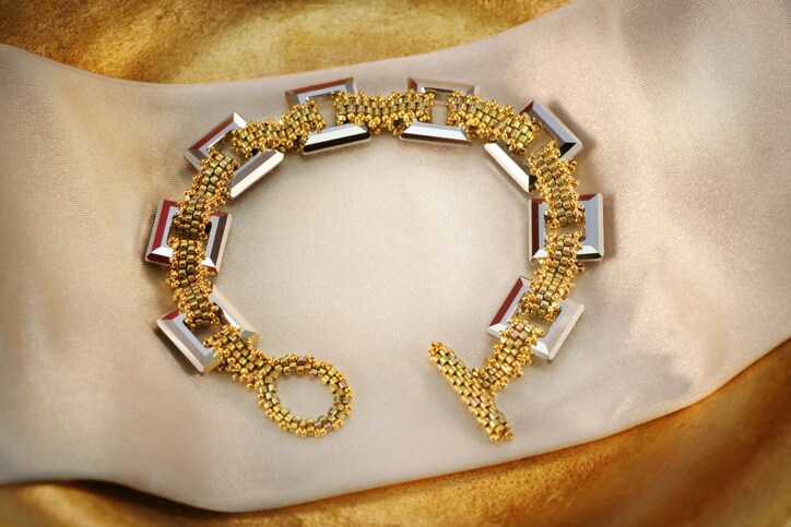 Metal brand deals jewelry