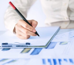 Can online cement analysis reduce raw material chemistry variation and process variability?