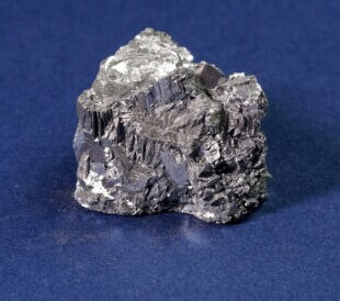 haunted abandoned mines Antimony semimetal, chemical experiments with antimony in the laboratory.