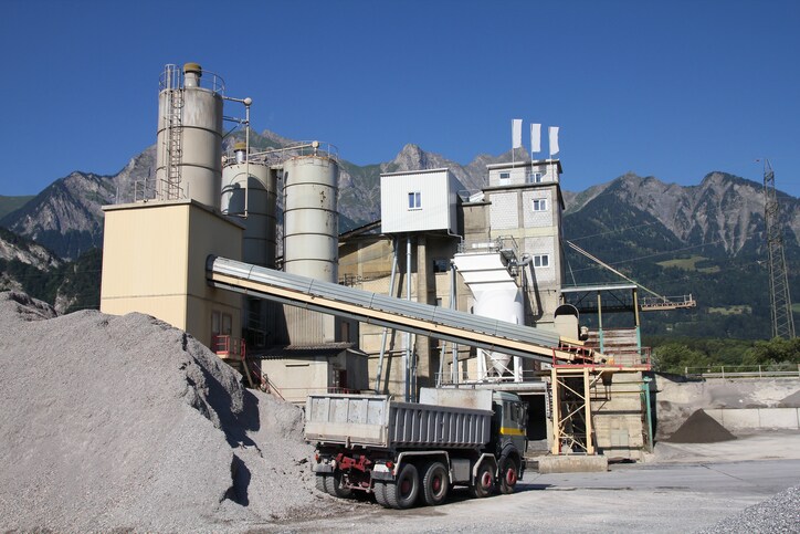 Performance Optimization for Online Cement Analyzers