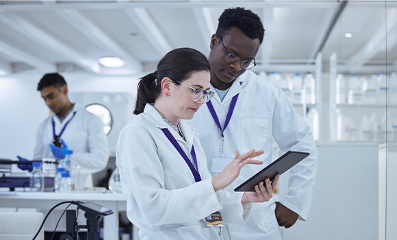 Scientists analyzing data Scientists analyzing data